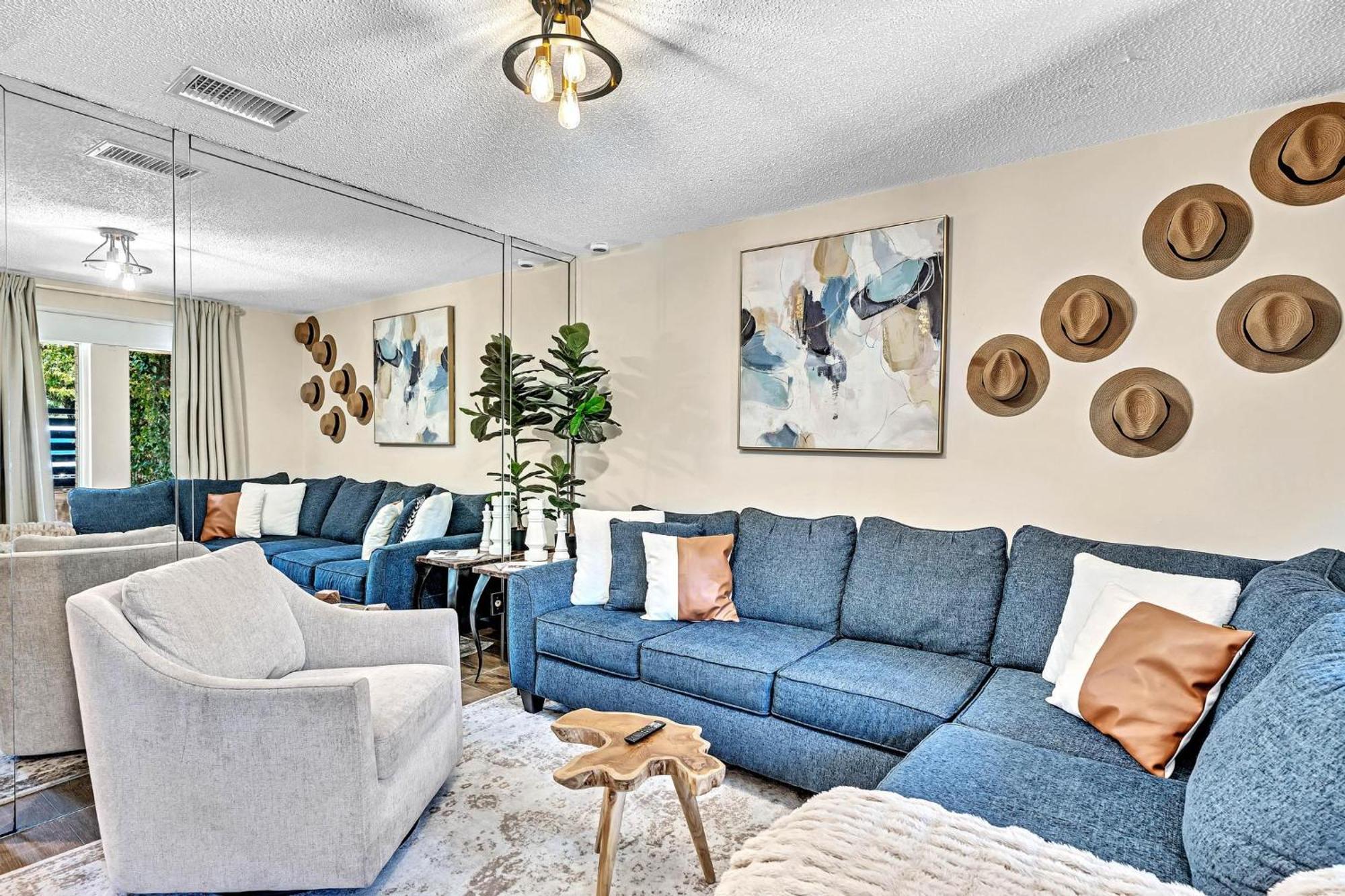 Estelo'S Place - Modern Townhouse With King Bed, Only 5 Min From The Airport! Miami Buitenkant foto