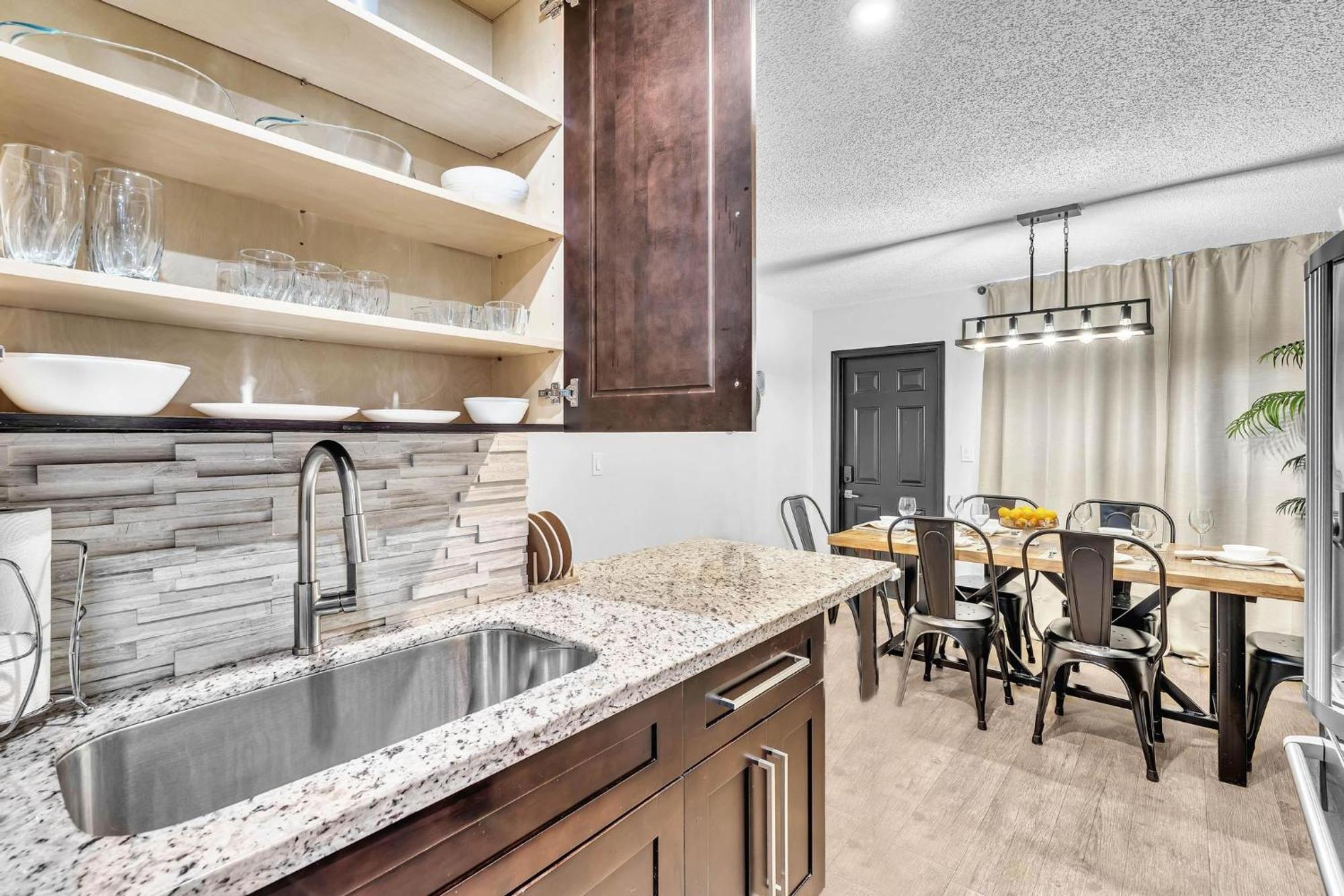 Estelo'S Place - Modern Townhouse With King Bed, Only 5 Min From The Airport! Miami Buitenkant foto